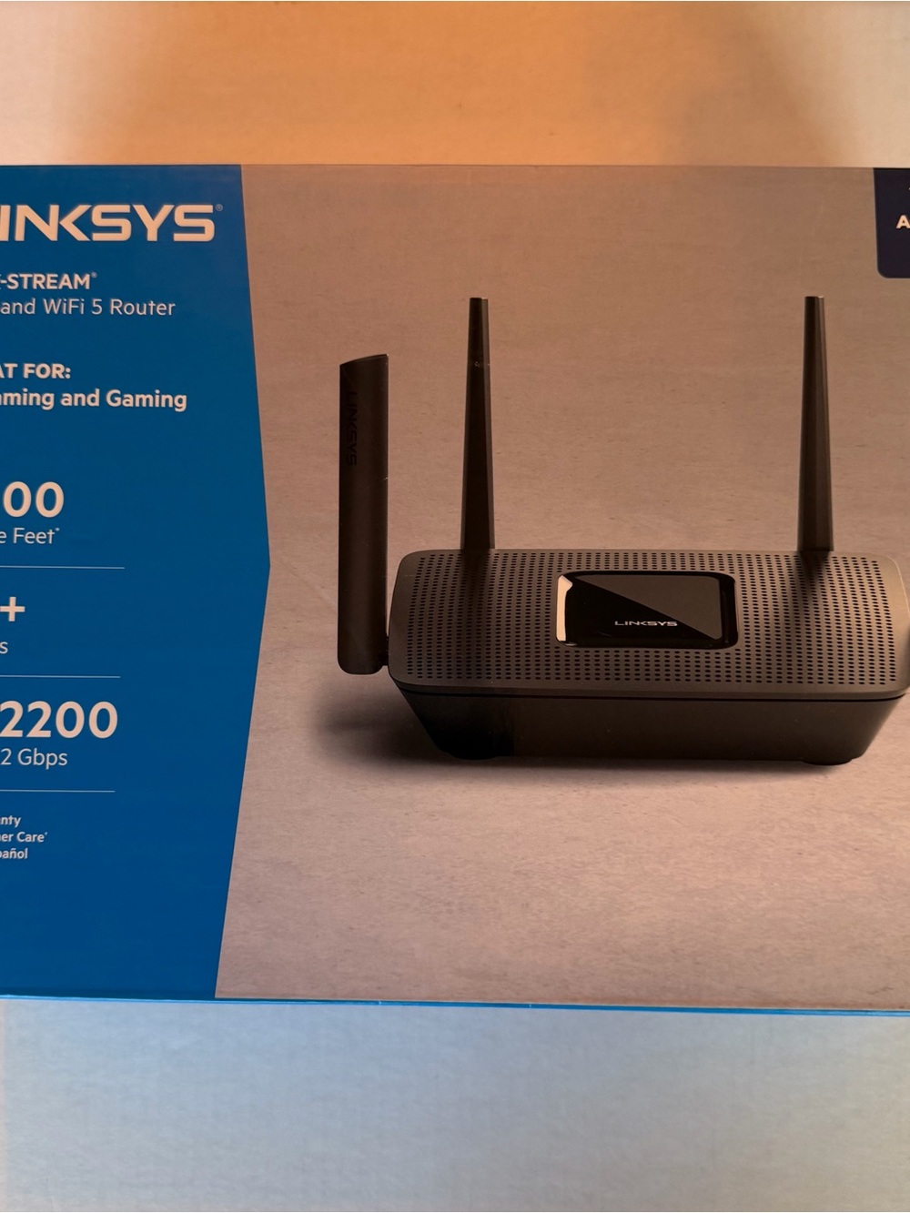 Linksys AC2200 Max Stream Tri-Band WiFi 5 Router 22Gbps Gaming Streaming black